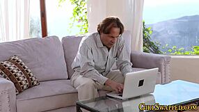 Cock sucking from a hot stepdaughter, who makes a great blowjob