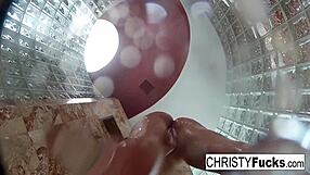 i had hot shower fun with christy n dahlia