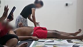 Happy Ending Spa Massage For Customer Lady