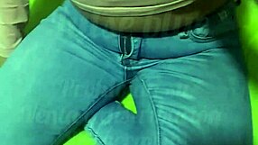 Termino follando con chica infiel que conocí en centro comercial audio en español!