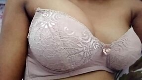 सेक्स: अरे, मेरी खूबसूरत सौतेली बहन, तुम्हें हमेशा सेक्स क्यों चाहिए?