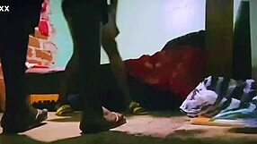 vêtements sexy on a skinny black beauty with cute skirt and stunning legs