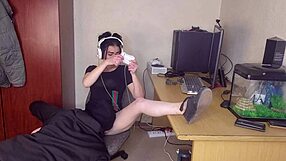 Couple Can't Pay Rent, So He Fucks Gamer Girl Babe in Miniskirt While She Doesn't Mind