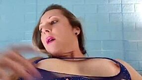 Spanish milf shares her enormous clitoris story