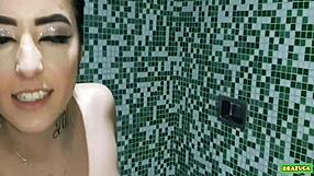 Duda Pimentinha prepares for teen porn scene backstage