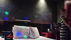 a sra moema deu o c� para o corno at� ele gozar na boca dela