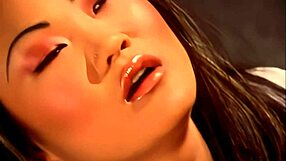 See Vicky Vette's pink pussy take on a thick dick