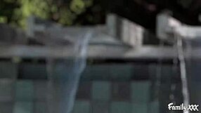 मेलिसा मूर, स्टेपडैड पर जबरदस्त क्रश है, हां?