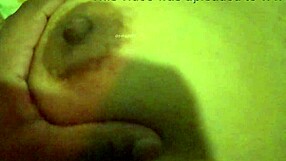 Delhi girlfriend sextape with friend, so hot!