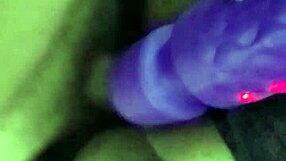 Hondureña Squirts With Dick And Vibrator