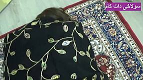 Real homemade afghan girl with tight pussy and big ass gets monster cock