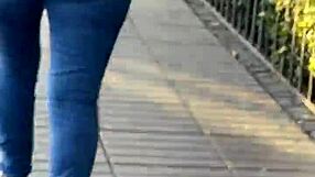 लैटिना नालगोना टाइट जींस में गरम तड़पाती है