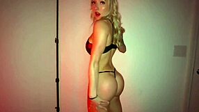 सौतेली बहन मिशनरी में मेरे बीबीसी क्रीमपाई चाहती