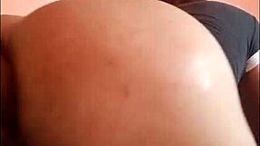 Amateur spreads tight hole for cowgirl fucking