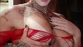 Dedicated to new viewers, watch this sexy redhead with big ass and tattoos 😘