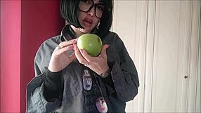 Chantalchannel: I'M HOT EVEN DRESSED LIKE A MAN!