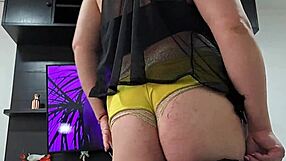 stepsister gives erotic dance part 1