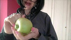 Chantalchannel: I'M HOT EVEN DRESSED LIKE A MAN!