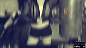 This stunning milf babe is showing off her ass and big tits!