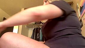 Camgirl Llou7455 gently masturbates on camera