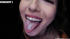 stunning and you suck dick really well