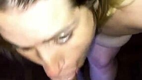 Que delicia que me den encuatro y me hagan venir de lo rico y chuparla toda.