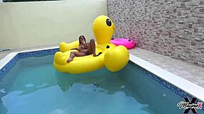 Maxine x in lingerie fingers her big ass to orgasm while sunbathing solo by the pool