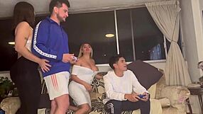 mi amiga y yo intercambiamos novios para una noche loca