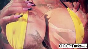 Hot Christy Mack masturbates in the shower 😍