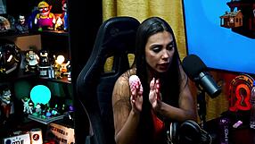 Didy Reis Emotionally Reveals Her Beautiful Breasts During Podcast, Ruan Sucks Them