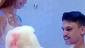 Fodendo Gostoso com o Dotado no Motel - First Time Lingerie Fun?