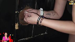 estava tao gostoso no gloryhole que resolvi dar ate o meu cuzinho