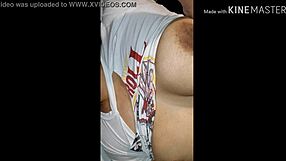 उसकी चूचियों पर जोरदार झड़ दिया!