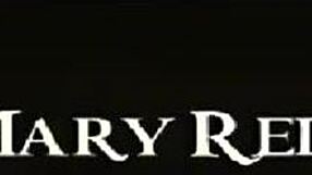 Bom dia, starting the day in the bedroom with a redhead latina