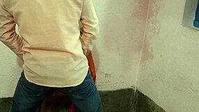 इंडियन भाभी ने टेलर मास्टर के साथ हॉट सेक्स में जोर से आहें भरी