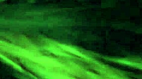 Blue-eyed amateur sucks for mouthful of cum!