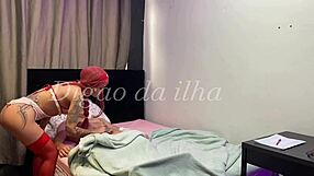 enfermeira pagou boquete sentou com forca e levou gozada no rabo