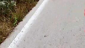 Why is that puta showing her ass and tits on the public Mexican road?