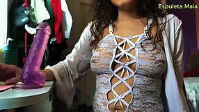 i'm sucking, smoking, and masturbating as a hot brunette in this solo session