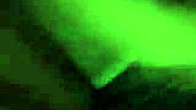 Blue-eyed amateur sucks for mouthful of cum!