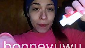 Bonneyuwu does her petite workout routine before homemade recording