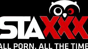 Horny teen says, 'Fuck me on the couch for a facial!'