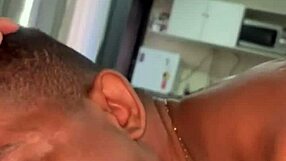 Young BEAUTIFUL girl FUCKS muscular BODYBUILDER with MONSTER COCK in gym CASTING