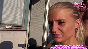 Deutsche Blonde Catsuit Schlampe Privat Im Urlaub Dreier Gefickt