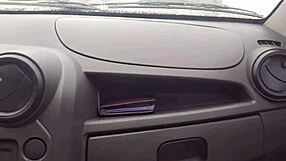 Estou fazendo uber e a mulher do meu vizinho pagou um boquete delicioso no carro pra mim