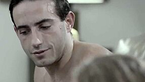 Kinky Blonde Teen Masturbates in Bath