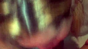 Deepvane Mere Lund Ko Chusti Hai Phir Motte Gand Pe Sawar Hoti Hai