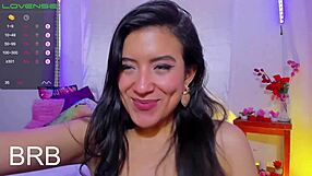 Colombian Babes Knows How To Shake That Sweet Asses