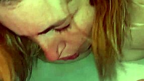 Deepvane Mere Lund Ko Chusti Hai Phir Motte Gand Pe Sawar Hoti Hai