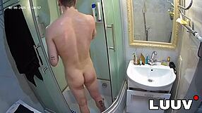 luuv taking a quick shower before sex on camera